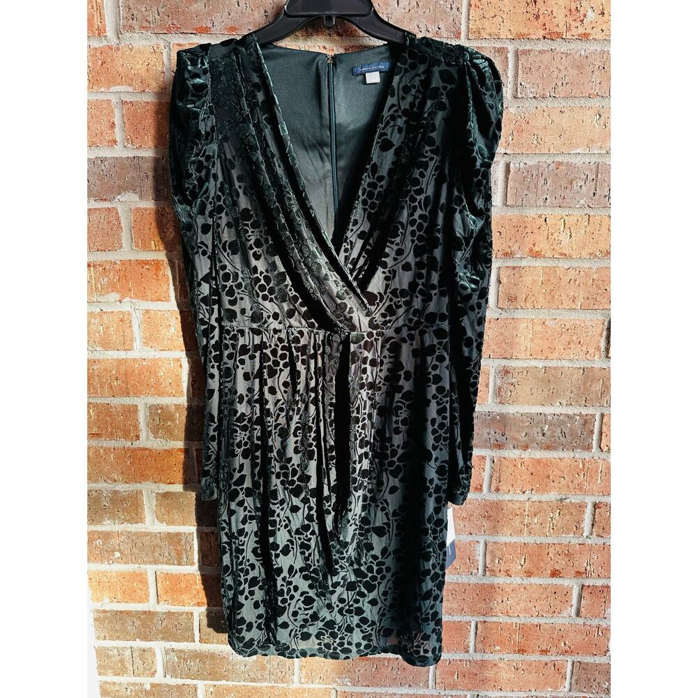 Tommy Hilfiger Velvet Dark Green Sheath Dress Size 4